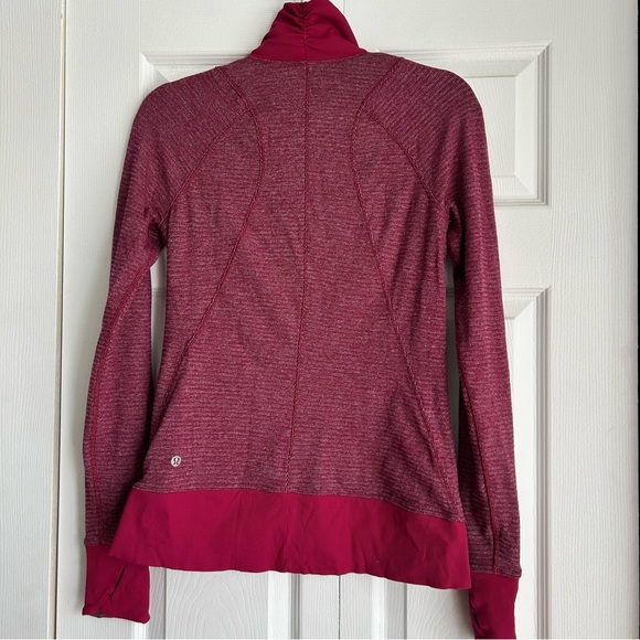 Lululemon Runderful 1/2 Zip 8 - Picture 5 of 8